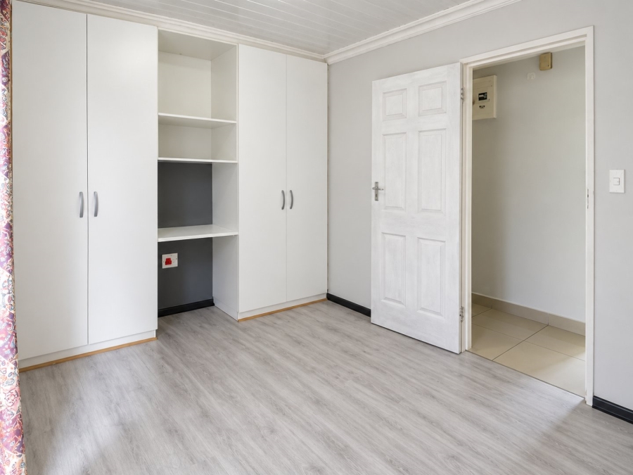 3 Bedroom Property for Sale in Forest Village Western Cape